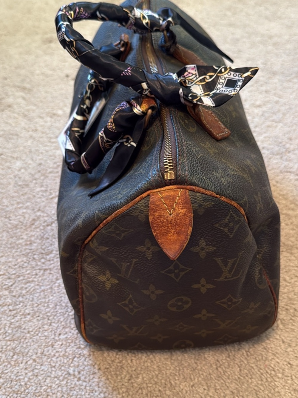 Louis Vuitton speedy 30 Monogram Tote with Black Scarf-Wrapped Handles - Picture 7 of 11